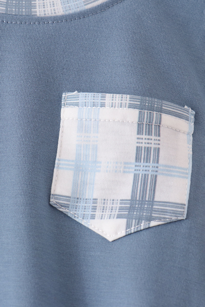 Blue plaid pocket bubble